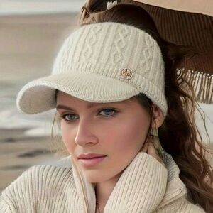 Elegant Cream Knit Visor Cap